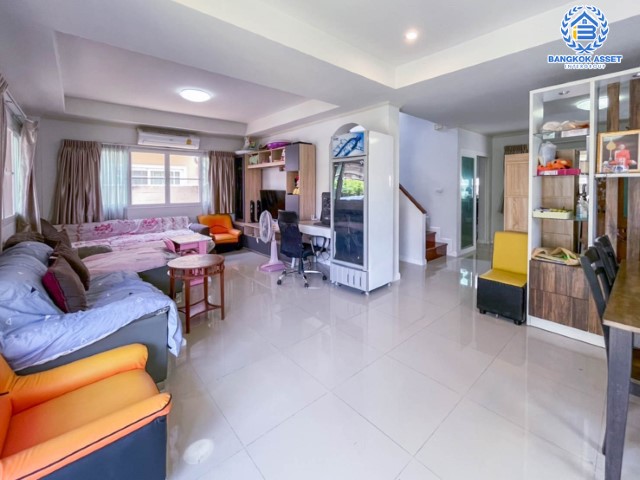 *****บ้านเดี่ยวมือสองย่านนนทบุรี ม.ศุภาลัยพาร์ควิลล์ วงแหวน-ราชพฤกษ์ เนื้อที่กว้าง 63 ตร.ว. ฟังก์ชัน 3 ห้องนอน 3 ห้องน้ำ ที่จอดรถ 2 คัน บ้านหลังใหญ่ ตกแต่งภายในสไตล์โมเดิร์น การเดินทางสะดวกเชื่อมต่อถนนสะพานนนทบุรี-บางบัวทอง ถนนราชพฤกษ์ ถนนบางบัวทอง-สุพรรณบุรี